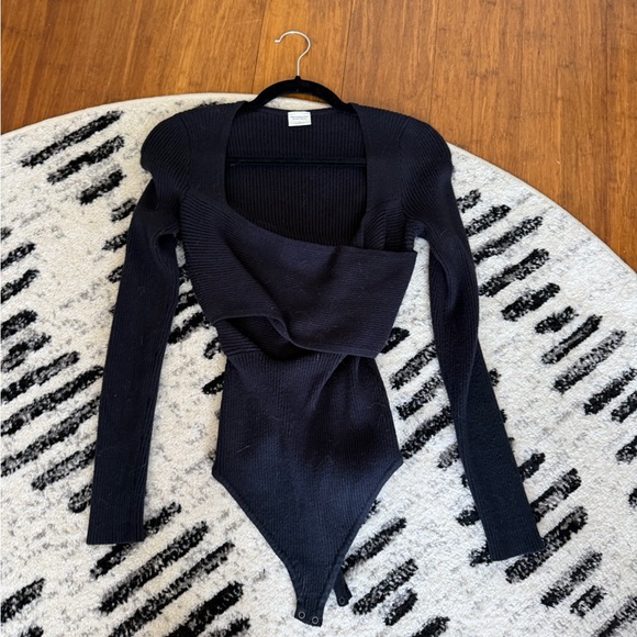 Abercrombie & Fitch Tops - Abercrombie & Fitch Soft Knit Cowl Neck Bodysuit Black
